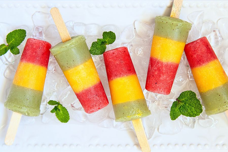Traffic light fruit ice lollies.